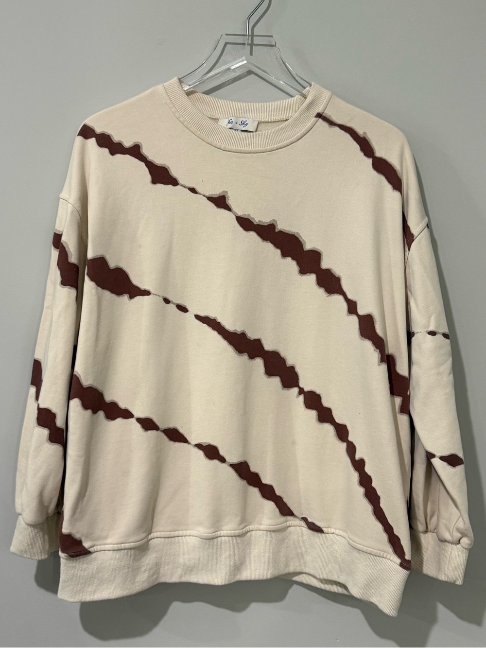She + Sky Sweatshirt Size Medium Abstract Pattern